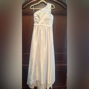 White 2024 Satin A Line Ball Gown Lace Formal Evening Gowns with Pockets